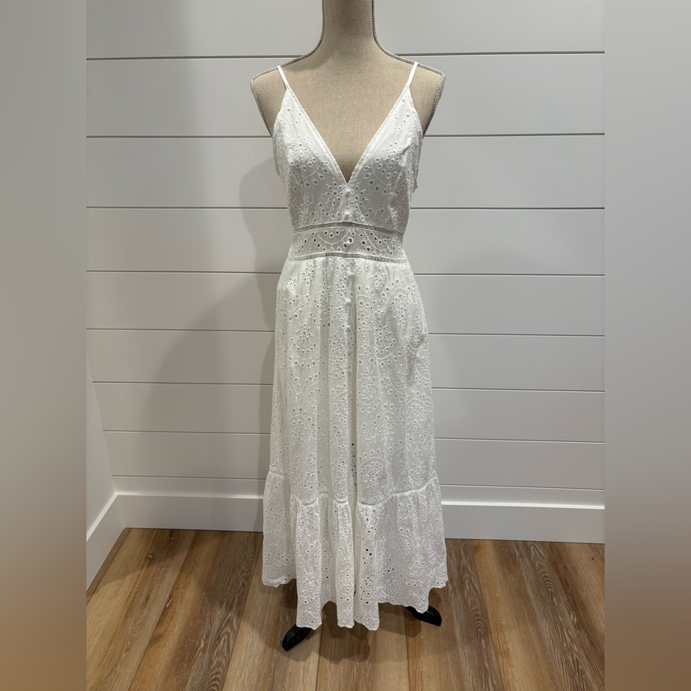 🔥SOLD🔥White Cottagecore Bohemian Eyelet Lace Maxi Dress Spaghetti Straps Size L